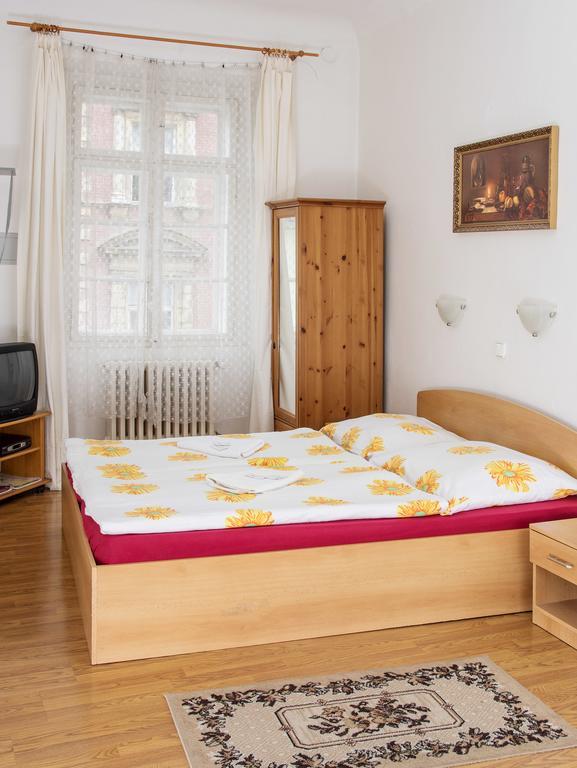 Charles Bridge Bed And Breakfast ปราก ห้อง รูปภาพ